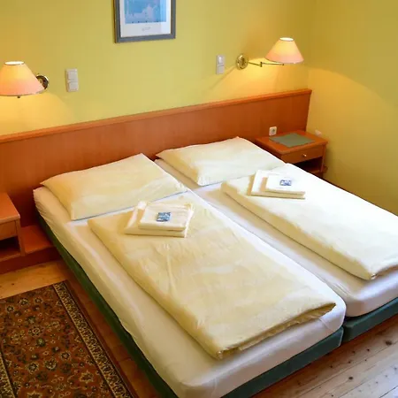 Inn Redl *